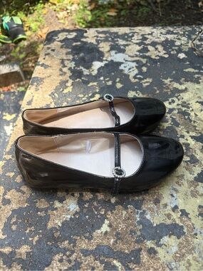The Children's Place Black Patent Mary Jane Flats with Rhinestone Buckle